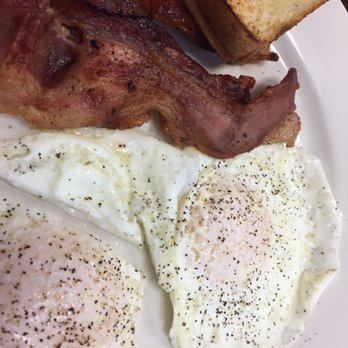 Lottie's Country Kitchen - Simple over mediums and bacon - Breakfast & Brunch Near Me - Glastonbury, Connecticut Lottie's Country Kitchen - Simple over mediums and bacon - Breakfast & Brunch Near Me - Glastonbury, Connecticut