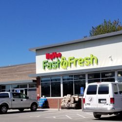 Hy-Vee Fast & Fresh