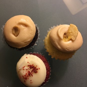 Bird Bakery - Red velvet, choc & peanut butter, and Elvis, minis - Desserts Near Me - San Antonio, Texas Bird Bakery - Red velvet, choc & peanut butter, and Elvis, minis - Desserts Near Me - San Antonio, Texas