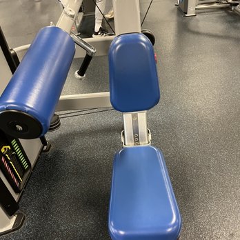 Crunch Fitness - Mount Prospect - Gyms Near Me - Mount Prospect, Illinois Crunch Fitness - Mount Prospect - Gyms Near Me - Mount Prospect, Illinois
