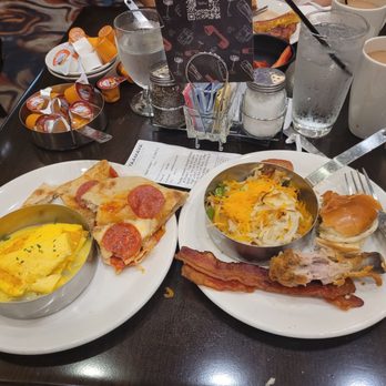 Serrano Buffet - Breakfast - Buffets Near Me - Highland, California Serrano Buffet - Breakfast - Buffets Near Me - Highland, California