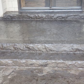 Texas Custom Renovations - the steps leading up to the front door - Patio Coverings Near Me - Bryan, Texas Texas Custom Renovations - the steps leading up to the front door - Patio Coverings Near Me - Bryan, Texas