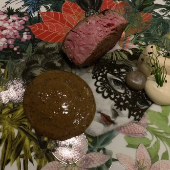 Alinea - New American Near Me - Chicago, Illinois