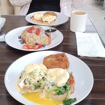 The Breakfast Bar - Eggs Papi (Served Benedict Style) and Eggs Noni (Served Benedict Style) with French Toast - Breakfast & Brunch Near Me - Long Beach, California The Breakfast Bar - Eggs Papi (Served Benedict Style) and Eggs Noni (Served Benedict Style) with French Toast - Breakfast & Brunch Near Me - Long Beach, California