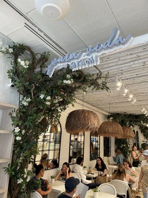 Pura Vida Miami by null