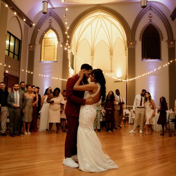 The Sanctuary - Hannah and David
Photos by Black Marble Media Co. - Venues & Event Spaces Near Me - Cincinnati, Ohio The Sanctuary - Hannah and David
Photos by Black Marble Media Co. - Venues & Event Spaces Near Me - Cincinnati, Ohio