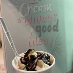 Swirlz Frozen Custard - Cookie dough sundae with hot fudge