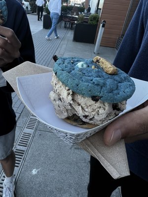 The Baked Bear by null