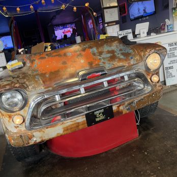 Junkyard On 66 Brewery - Fun decor - Brewpubs Near Me - Grants, New Mexico