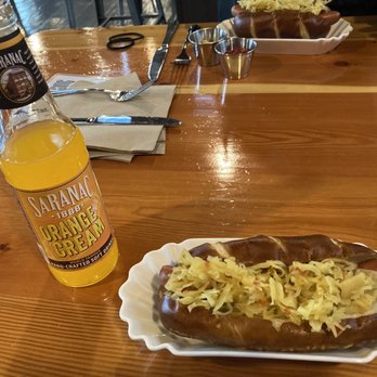 Sing Sing Kill Brewery - Great hot dog!! - Breweries Near Me - Ossining, New York