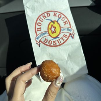 Round Rock Donuts - Donuts Near Me - Cedar Park, Texas