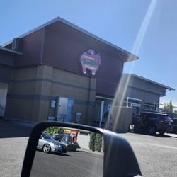 Elephant Car Wash - May 2025deliveting some vibes!