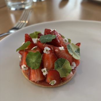 Knife Pleat - Strawberry pastry. - French Near Me - Costa Mesa, California Knife Pleat - Strawberry pastry. - French Near Me - Costa Mesa, California