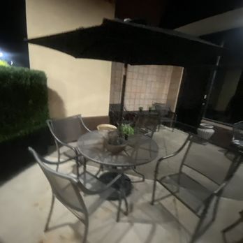 Stray Cat Lounge - Outdoor seating - Cocktail Bars Near Me - Clinton Twp, Michigan