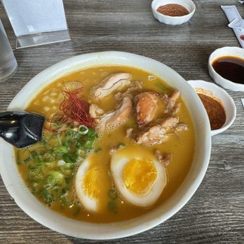 Nikka Ramen - Curry ramen with chicken - Ramen Near Me - Goleta, California