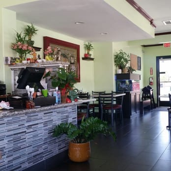 Elephant Thai Kitchen - Interior - Thai Near Me - Long Beach, California