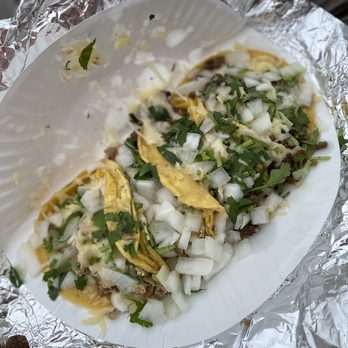 Taconmadre - Chicken and steak tacos with cheese - Mexican Near Me - Houston, Texas