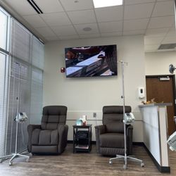 Paragon Cape Coral Infusion Center - Very comfy