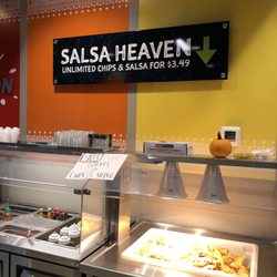 KB's Burritos Eagle - Salsa bar