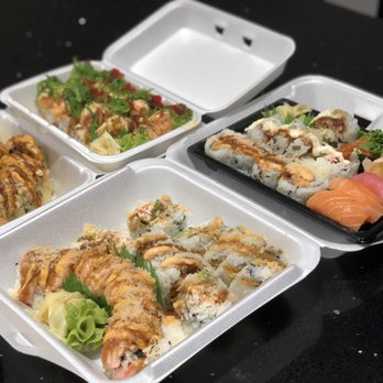 Sushi Omigoto - Omigoto Roll, Spider roll, Spider roll, Las Vegas roll, Hot Lady roll, and Salmon Love roll - Sushi Bars Near Me - Mississauga, Ontario Sushi Omigoto - Omigoto Roll, Spider roll, Spider roll, Las Vegas roll, Hot Lady roll, and Salmon Love roll - Sushi Bars Near Me - Mississauga, Ontario
