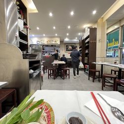 Pho Banh Cuon 14 - Inside