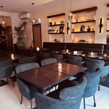 Alana Bar & Tapas - Tapas Bars Near Me - Palm Springs, California Alana Bar & Tapas - Tapas Bars Near Me - Palm Springs, California