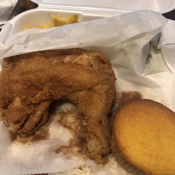 Aunny's - Fried chicken and cornbread muffin - Southern Near Me - Georgetown, South Carolina Aunny's - Fried chicken and cornbread muffin - Southern Near Me - Georgetown, South Carolina