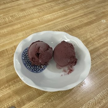 Jackie's Diner - Açaí sorbet - Hawaiian Near Me - Aiea, Hawaii
