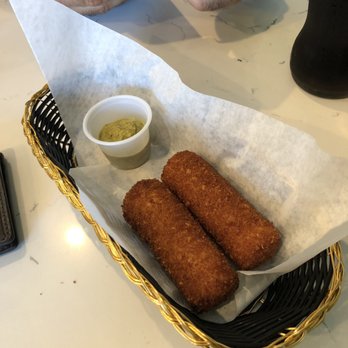 Sanguich - Croquetas - Cuban Near Me - Miami, Florida Sanguich - Croquetas - Cuban Near Me - Miami, Florida
