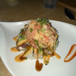 Gosh! Asian Bistro & Sushi - Volcano roll