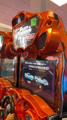 Chuck E. Cheese by null