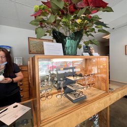 Globe Optical - They have some cool Gucci frames