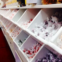 Frankenmuth Taffy Kitchen - Come choose your own!