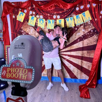 The Palm Beach Popup - Photo Booth Rentals Near Me The Palm Beach Popup - Photo Booth Rentals Near Me