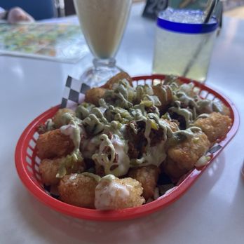 Pearl Diver - Disco tots - Hawaiian Near Me - Nashville, Tennessee Pearl Diver - Disco tots - Hawaiian Near Me - Nashville, Tennessee