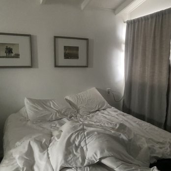 Hermosa Hotel - Bed - Hotels Near Me - Avalon, California Hermosa Hotel - Bed - Hotels Near Me - Avalon, California