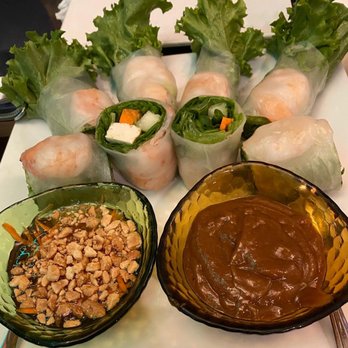 Siam Elephant - Yummy 4 Piece Spring Roll - Thai Near Me - Carpinteria, California Siam Elephant - Yummy 4 Piece Spring Roll - Thai Near Me - Carpinteria, California