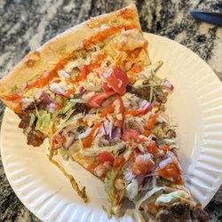 HG Coal Fired Pizza - Chesterbrook - Spicy Taco Slice | Instagram: @telephonesmoothie