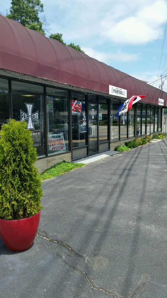 RHODE ISLAND PAINTBALL Updated October 2024 1175 Post Rd, Warwick