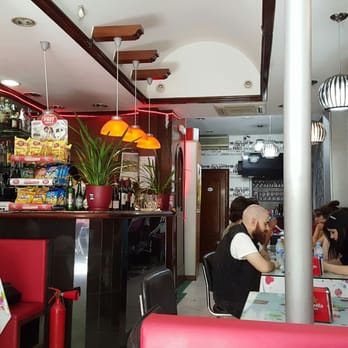 Rosat's - Large group on a late weekend - Spanish Near Me - Barcelona, B Rosat's - Large group on a late weekend - Spanish Near Me - Barcelona, B