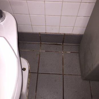 Piccadilly - Ladies room gross sticky floor - Southern Near Me - Hollywood, Florida Piccadilly - Ladies room gross sticky floor - Southern Near Me - Hollywood, Florida