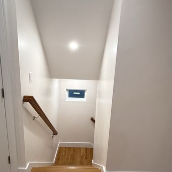 Trueline Painting - Entry stairs - Painters Near Me - Saugus, Massachusetts