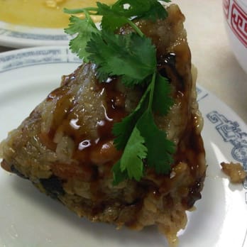 Huge Tree Pastry - rou zong (glutinous rice with meat inside) - Taiwanese Near Me - Monterey Park, California