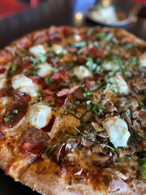 Luna Pizzeria by null