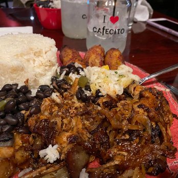 Cafecito - Guava-Q Pork Platter - Cuban Near Me - Chicago, Illinois
