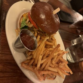 The Smith - The Smith Burger - New American Near Me - Chicago, Illinois
