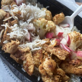 Farnaz Mediterranean Grill - chicken, rice, and radishes - Middle Eastern Near Me - Livonia, Michigan Farnaz Mediterranean Grill - chicken, rice, and radishes - Middle Eastern Near Me - Livonia, Michigan
