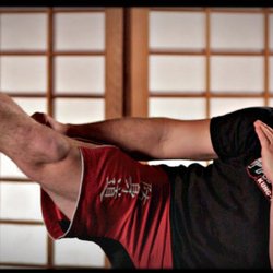 Arts Martiaux Patenaude - Https://montreal.patenaudemartialarts.com/montreal-arts-martiaux-kickboxing-mma/programs/programme-classes-art-martiaux-montreal/
