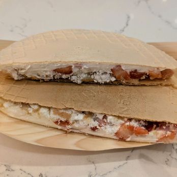 Julia & Henry's - Food Court Near Me - Miami, Florida