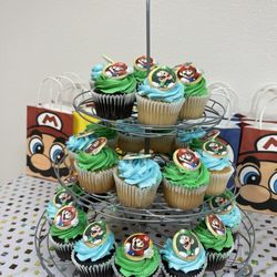 Albertsons - Cupcakes